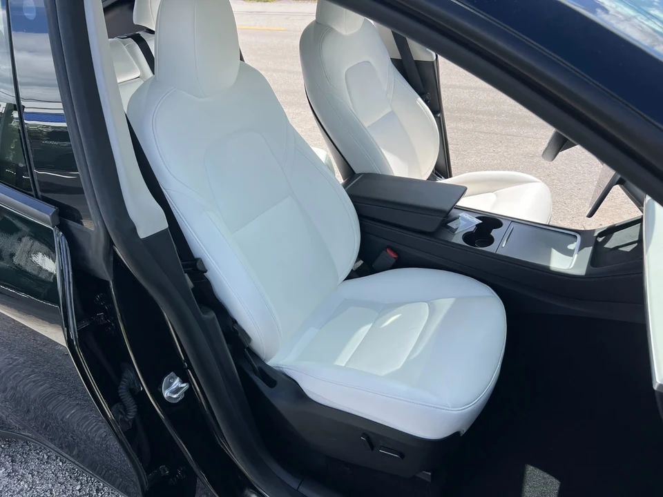 2024 Tesla Model Y - Image 16 of 21