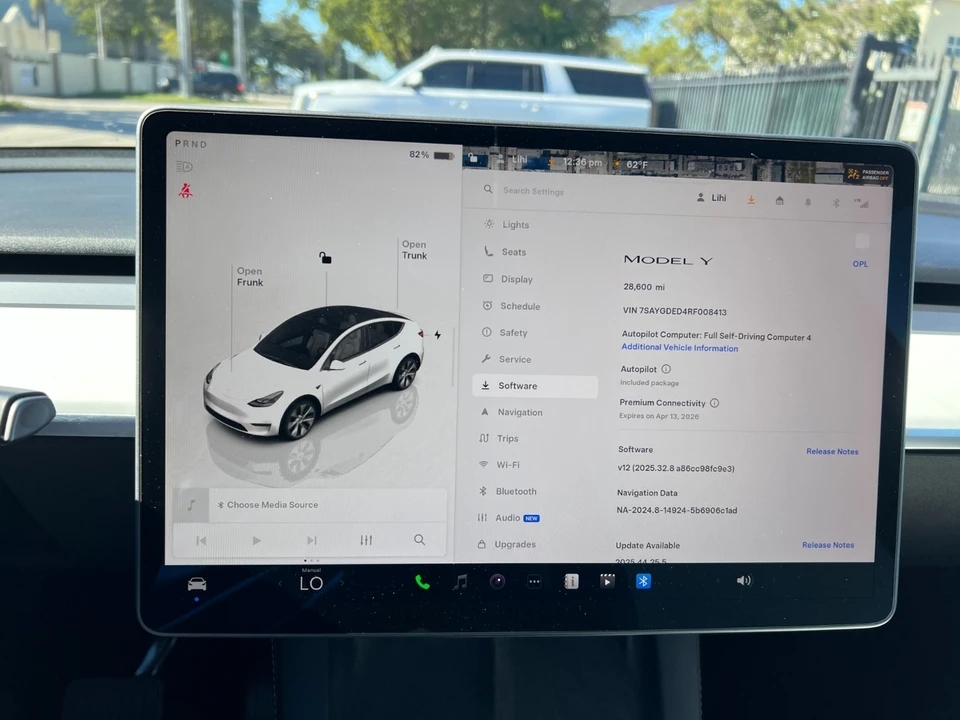 2024 Tesla Model Y - Image 21 of 21