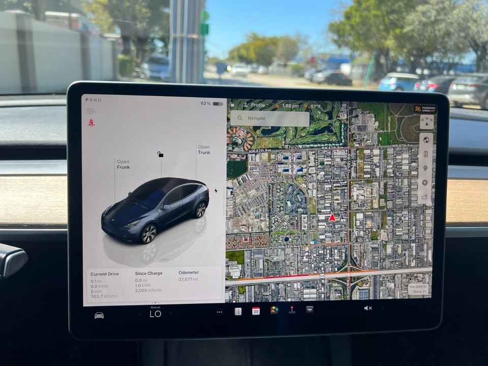 2024 Tesla Model Y - Image 20 of 21