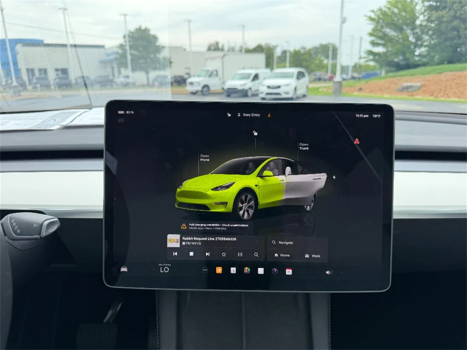 2024 Tesla Model Y - Image 25 of 31