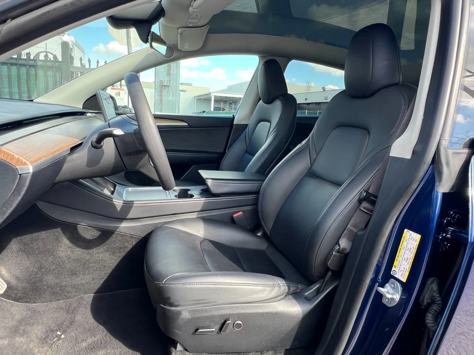 2024 Tesla Model Y - Image 13 of 21