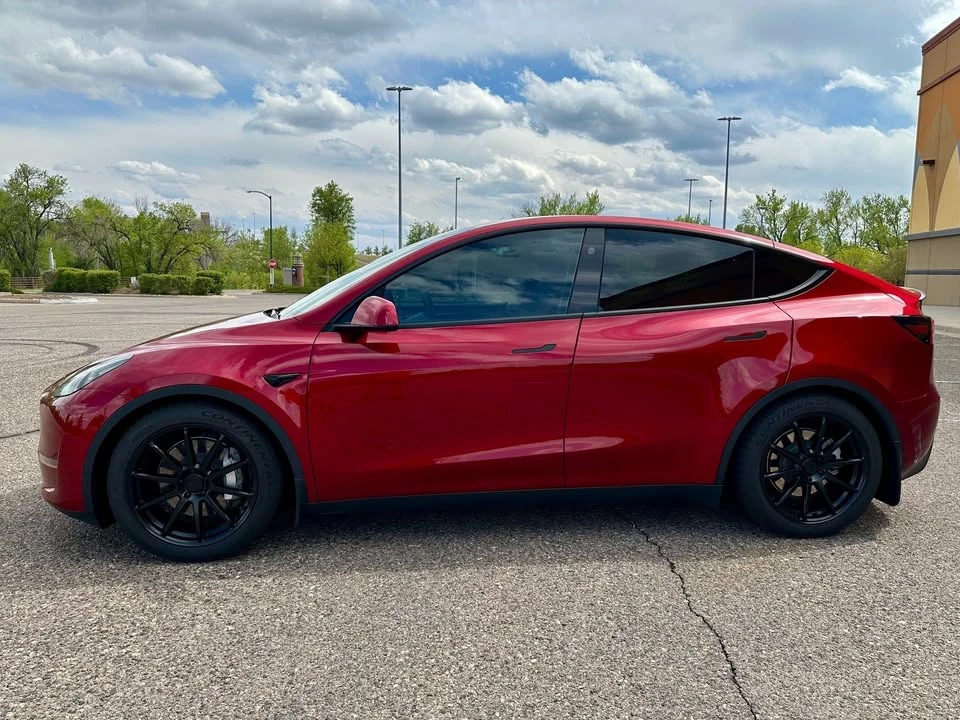 2024 Tesla Model Y - Image 3 of 12