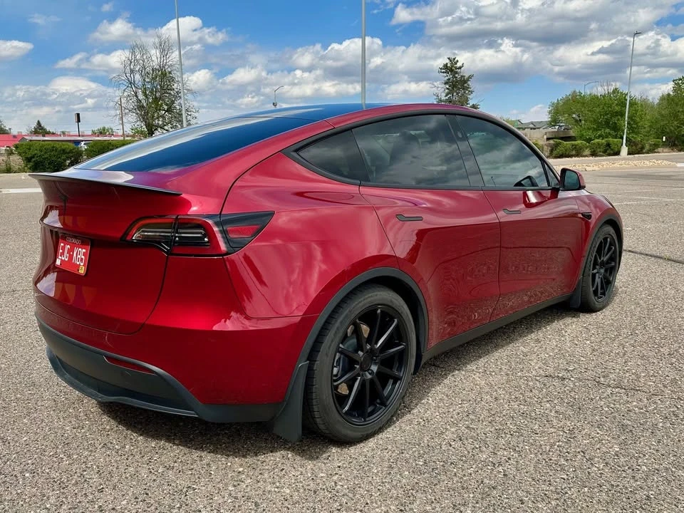 2024 Tesla Model Y - Image 2 of 12