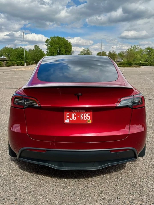 2024 Tesla Model Y - Image 8 of 12