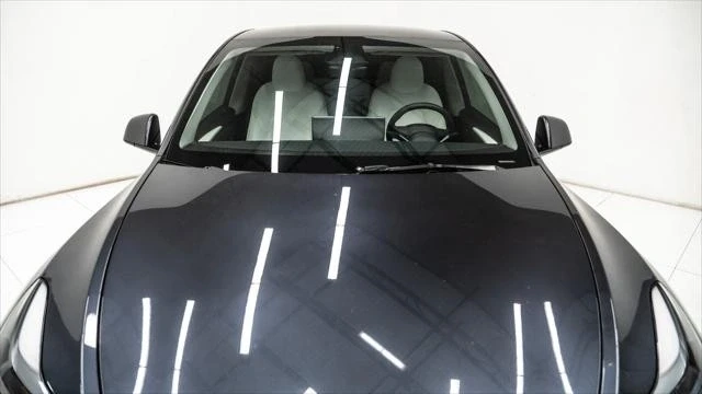 2024 Tesla Model Y - Image 16 of 21