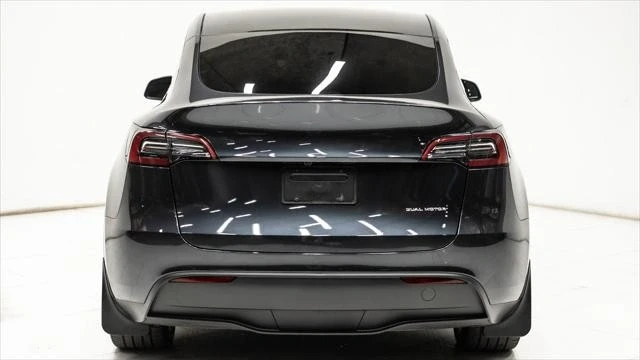 2024 Tesla Model Y - Image 18 of 21