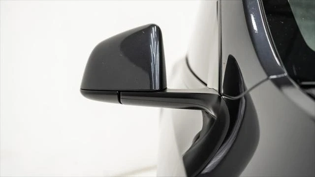 2024 Tesla Model Y - Image 10 of 21