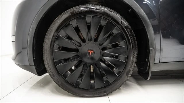 2024 Tesla Model Y - Image 6 of 21