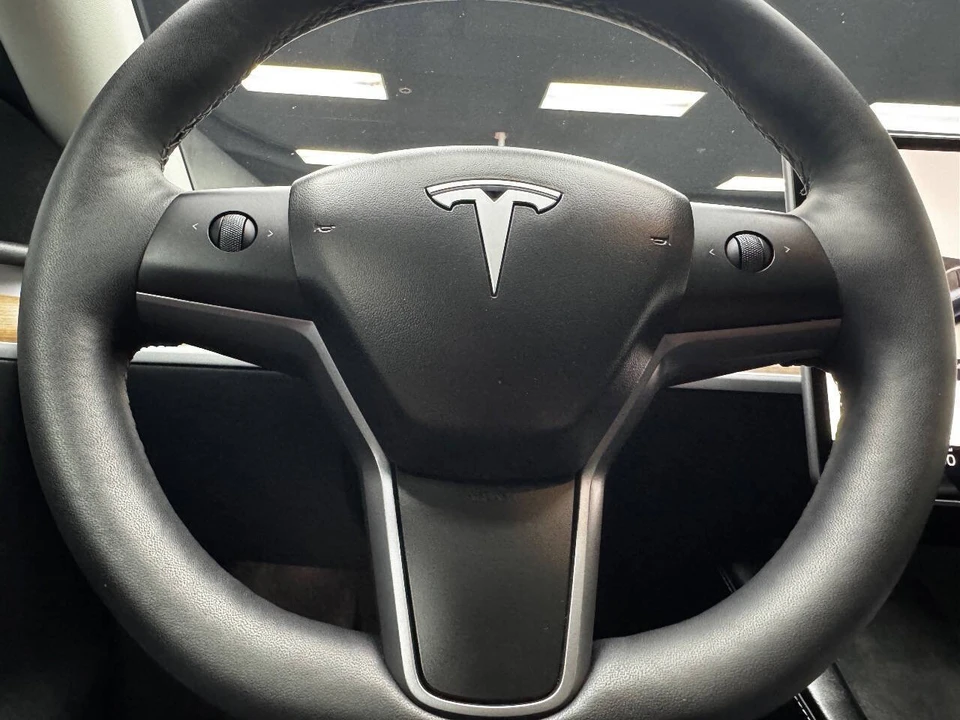 2024 Tesla Model Y - Image 20 of 21