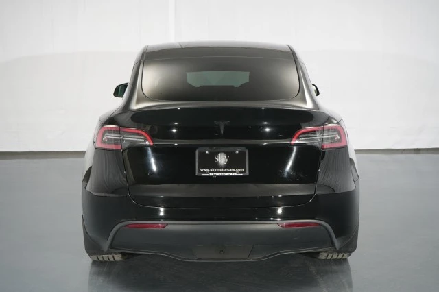 2024 Tesla Model Y - Image 14 of 21