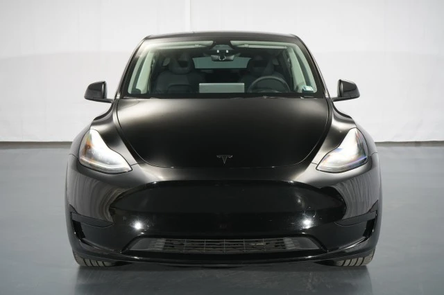 2024 Tesla Model Y - Image 5 of 21