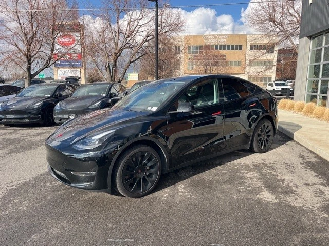 2024 Tesla Model Y - Image 3 of 21