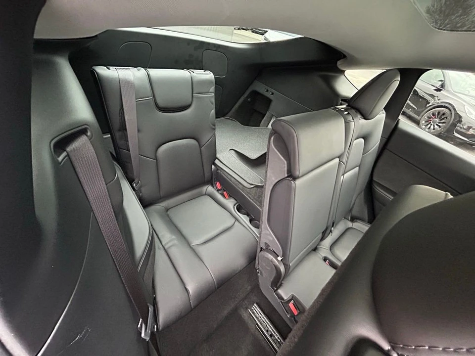 2024 Tesla Model Y - Image 10 of 19
