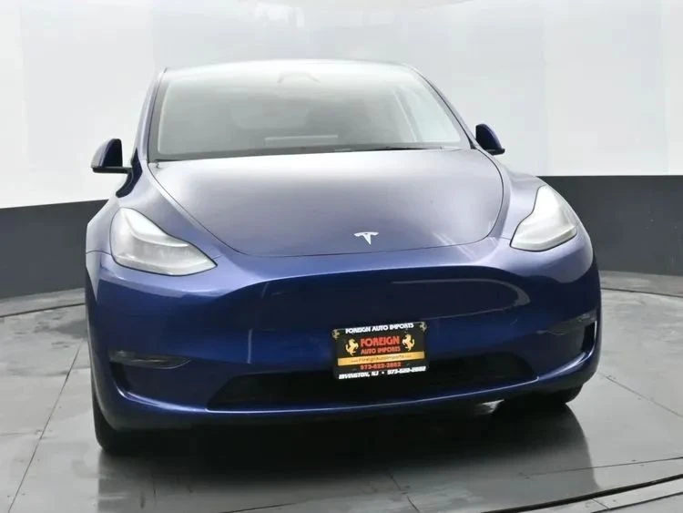 2024 Tesla Model Y - Image 3 of 12