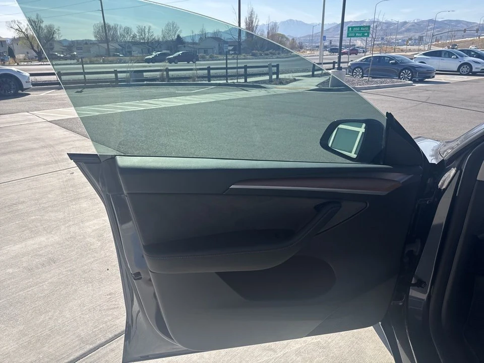 2024 Tesla Model Y - Image 11 of 21