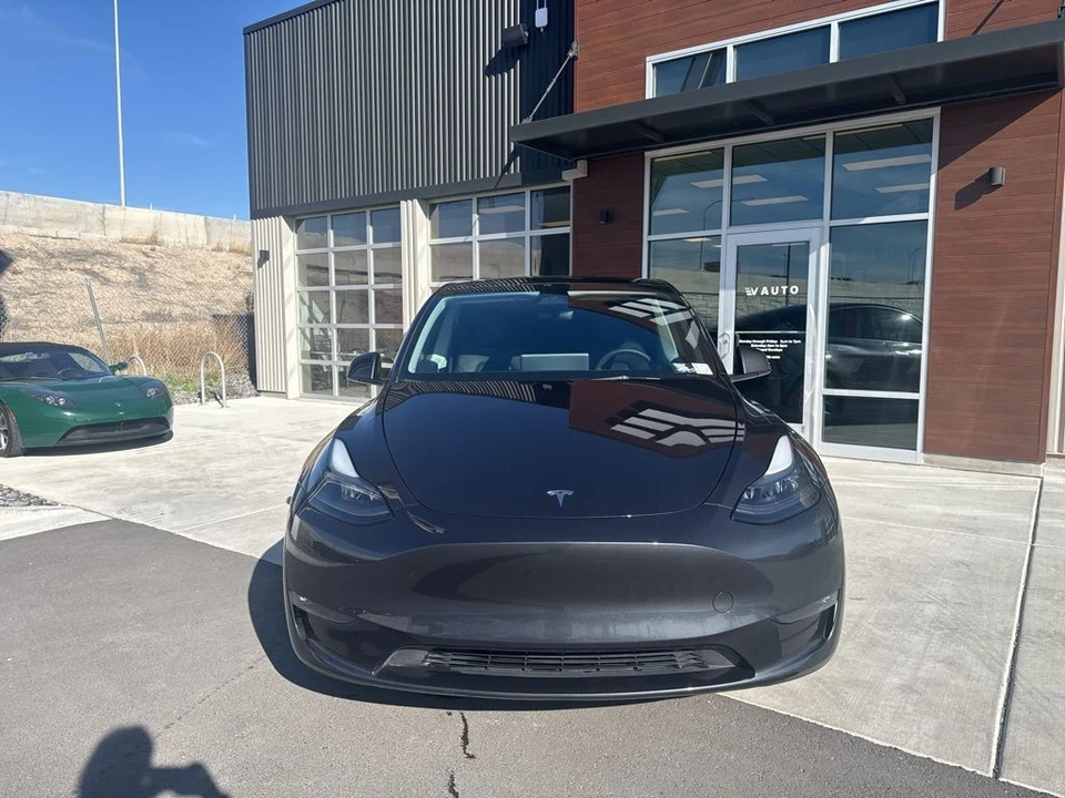 2024 Tesla Model Y - Image 3 of 21