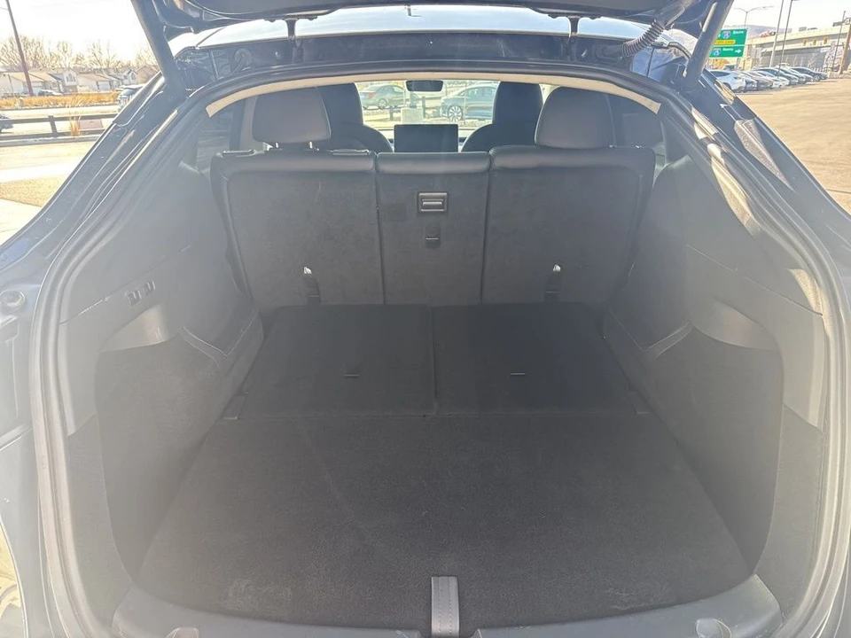 2024 Tesla Model Y - Image 19 of 21