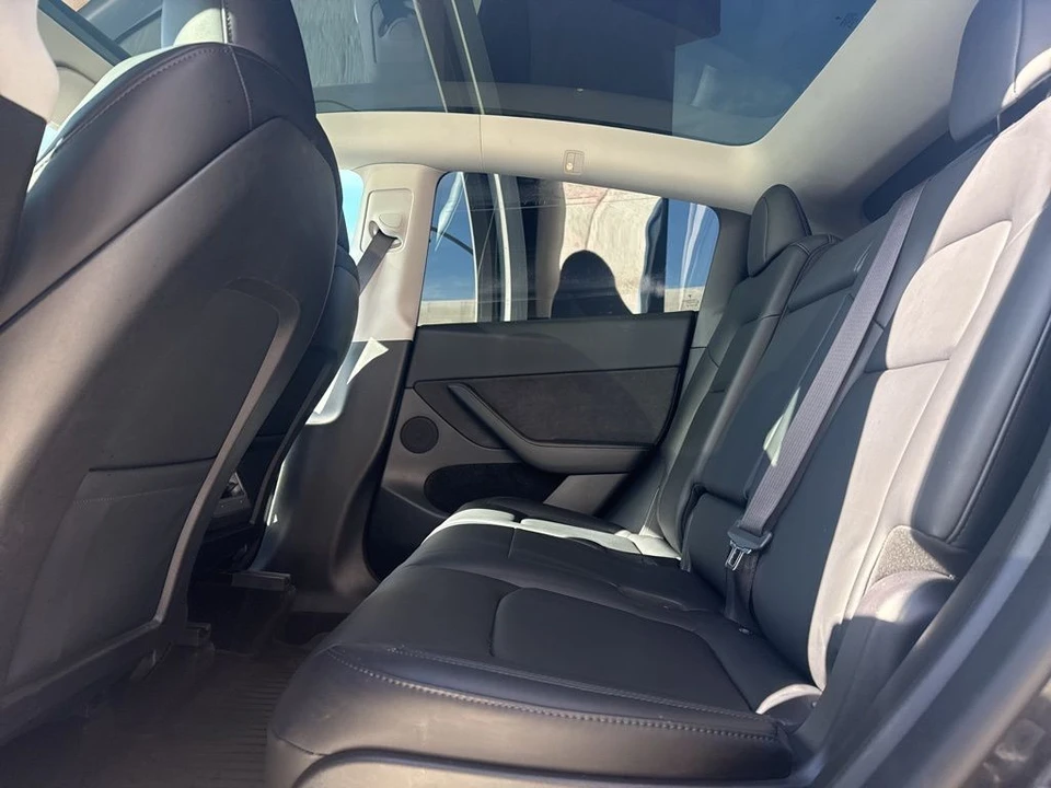 2024 Tesla Model Y - Image 16 of 21