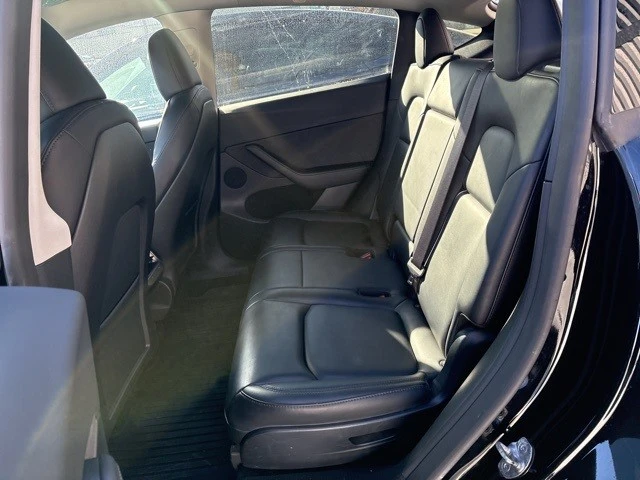2024 Tesla Model Y - Image 16 of 21