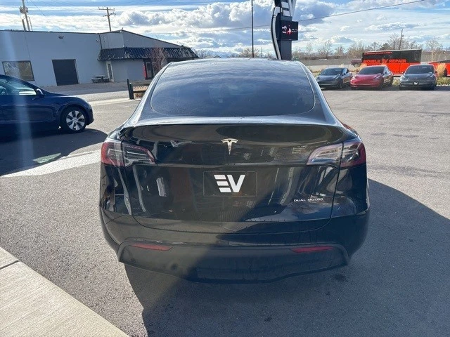 2024 Tesla Model Y - Image 7 of 21