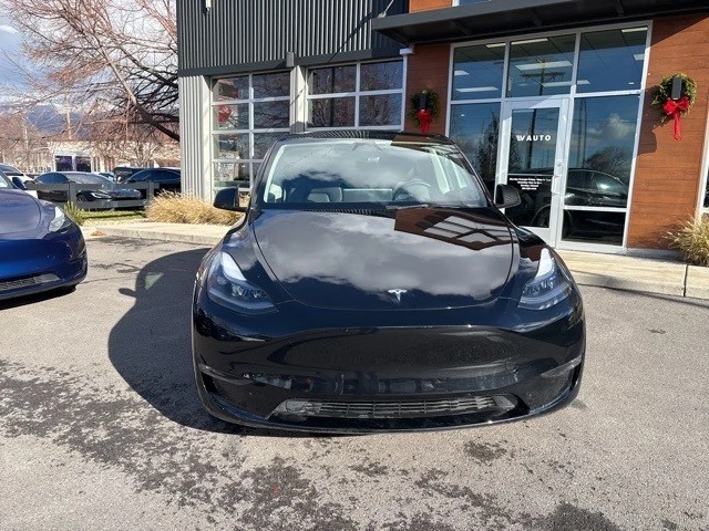 2024 Tesla Model Y - Image 3 of 11