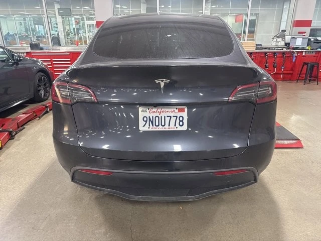 2024 Tesla Model Y - Image 3 of 10