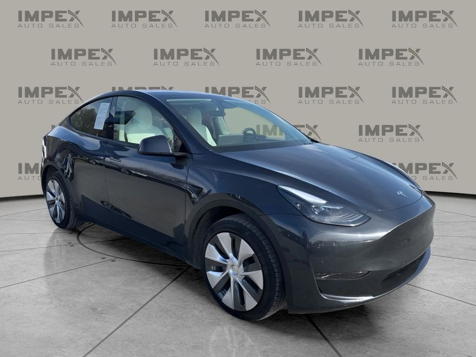 2024 Tesla Model Y - Image 7 of 21