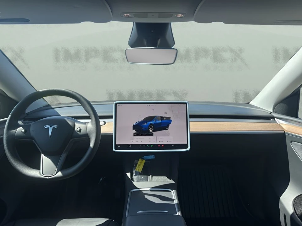 2024 Tesla Model Y - Image 13 of 21