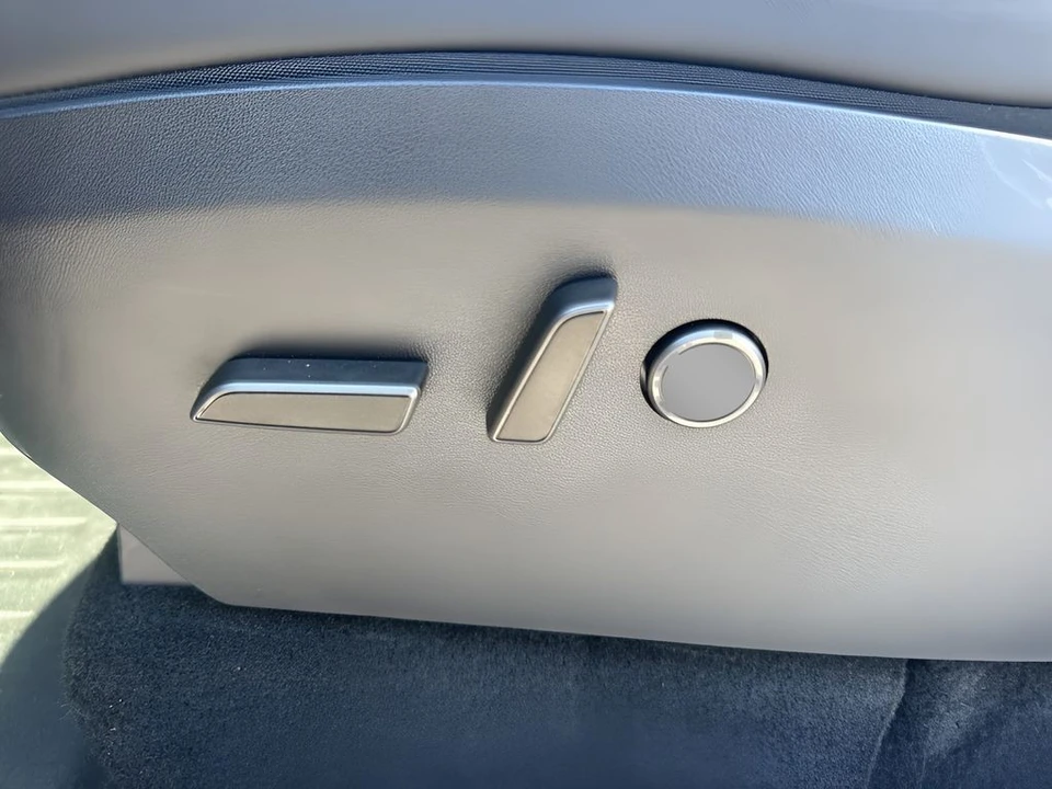 2024 Tesla Model Y - Image 10 of 21