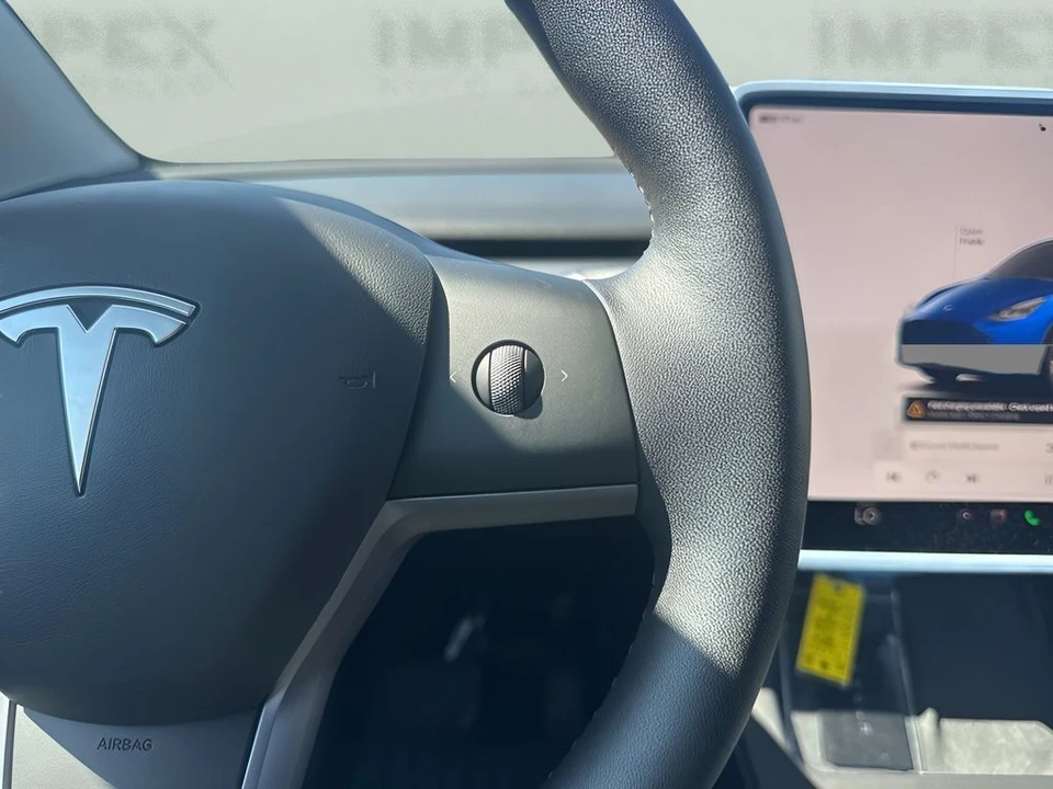 2024 Tesla Model Y - Image 16 of 21