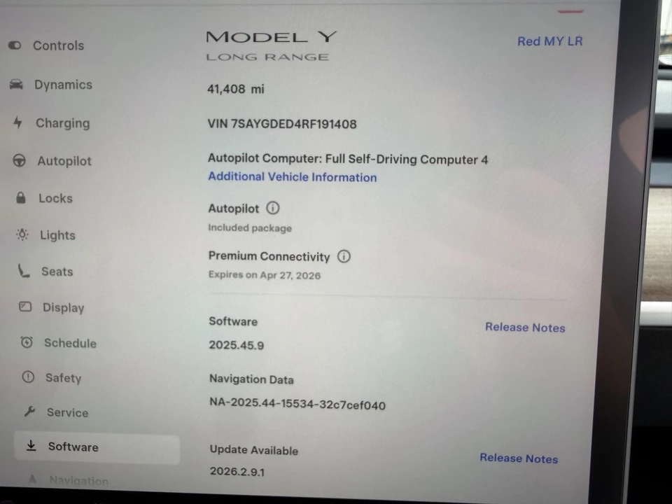 2024 Tesla Model Y - Image 25 of 27