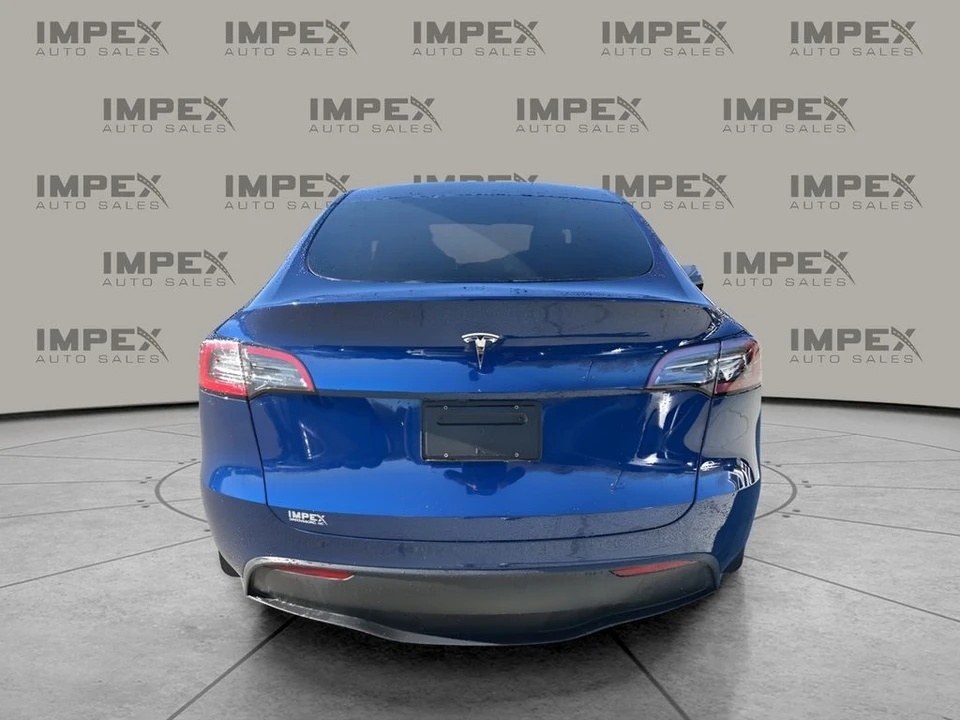 2024 Tesla Model Y - Image 4 of 12
