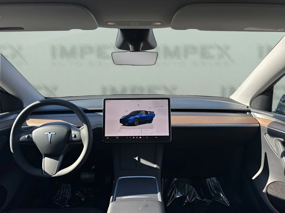 2024 Tesla Model Y - Image 13 of 21