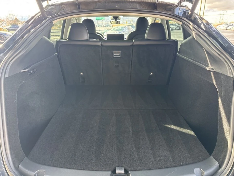 2024 Tesla Model Y - Image 16 of 21