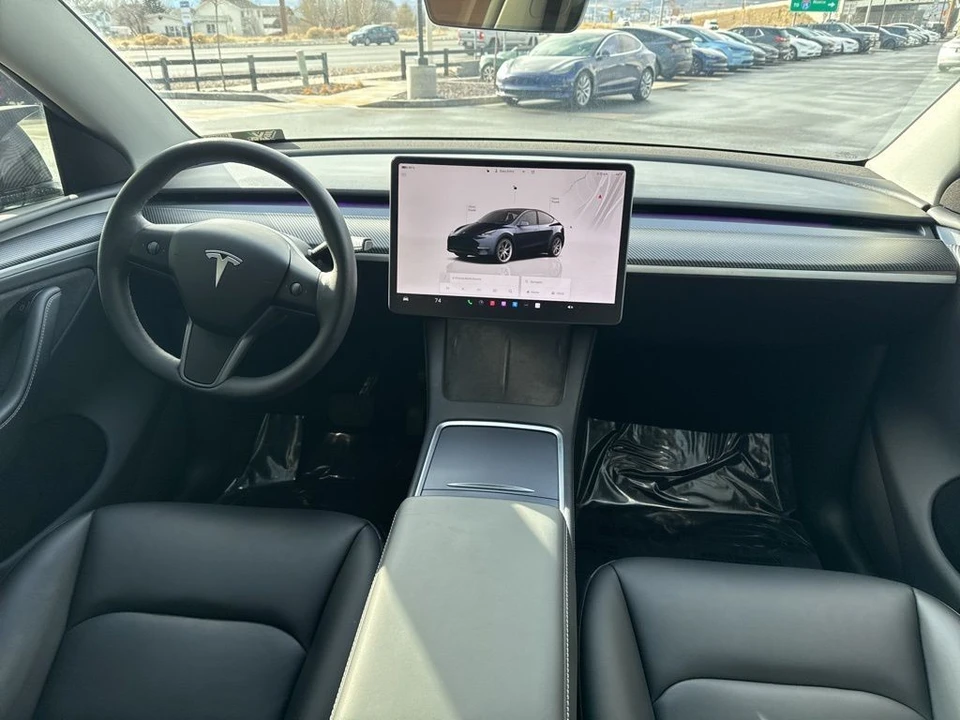 2024 Tesla Model Y - Image 20 of 21