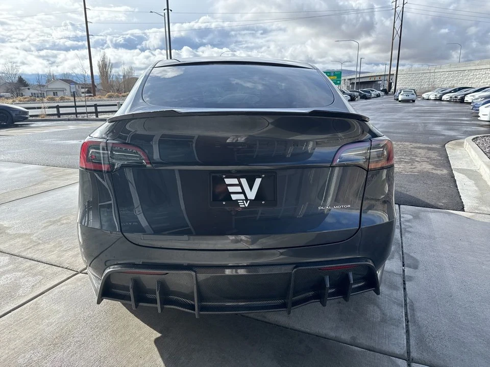 2024 Tesla Model Y - Image 7 of 21