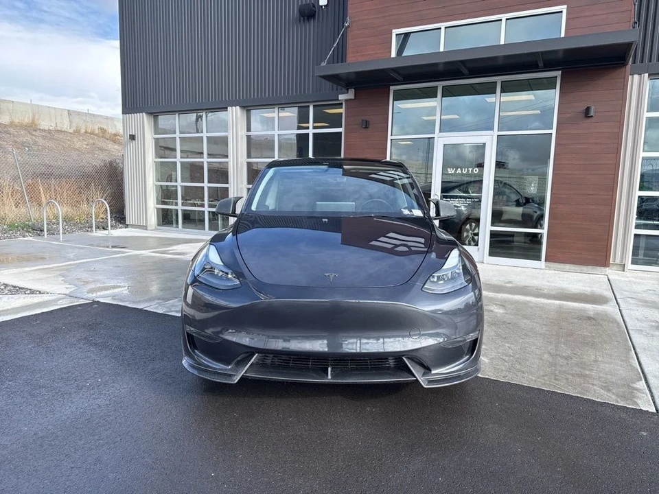 2024 Tesla Model Y - Image 3 of 21