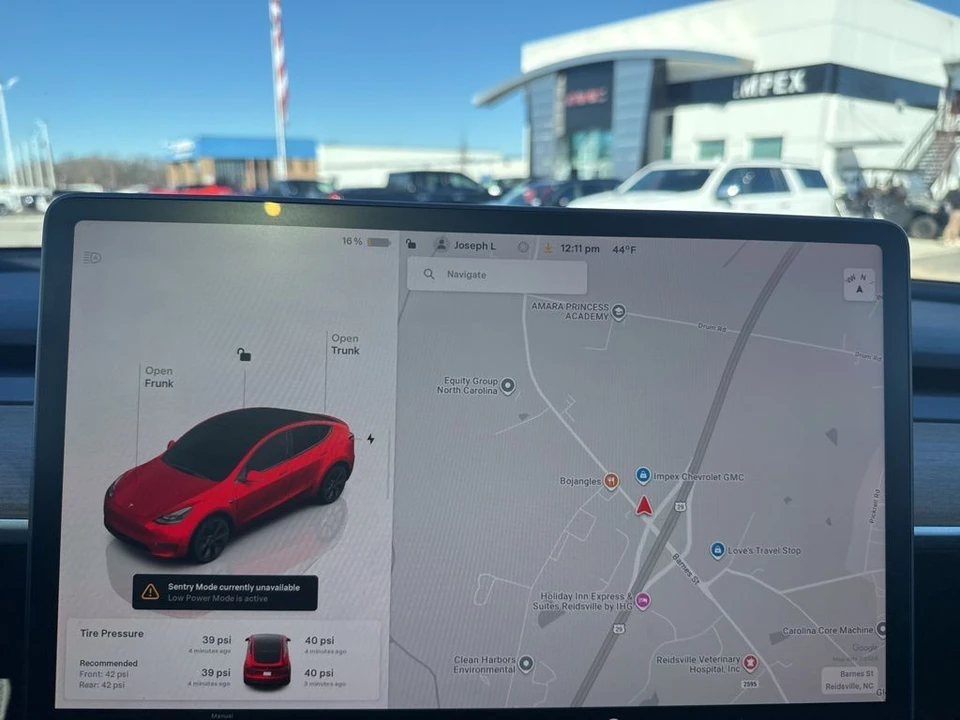 2024 Tesla Model Y - Image 20 of 21
