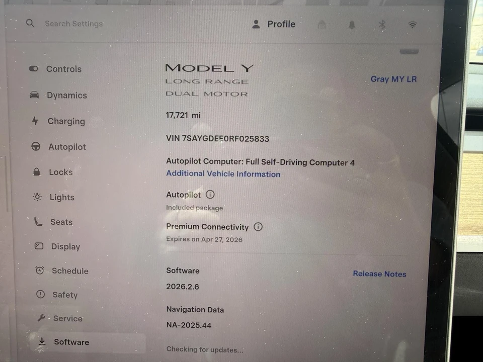 2024 Tesla Model Y - Image 23 of 25