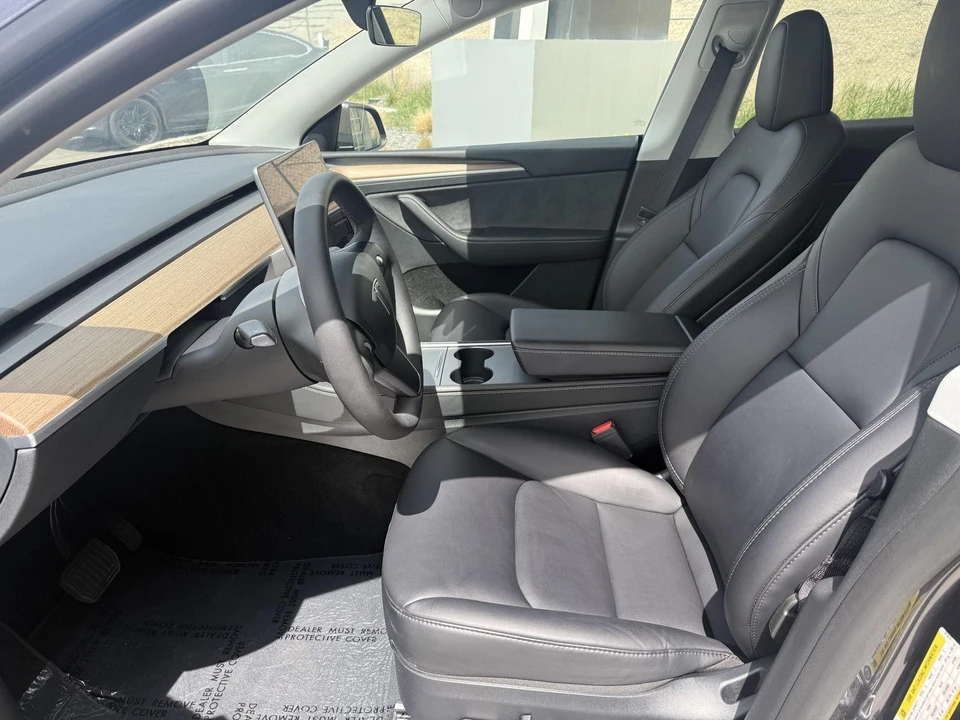 2024 Tesla Model Y - Image 11 of 25