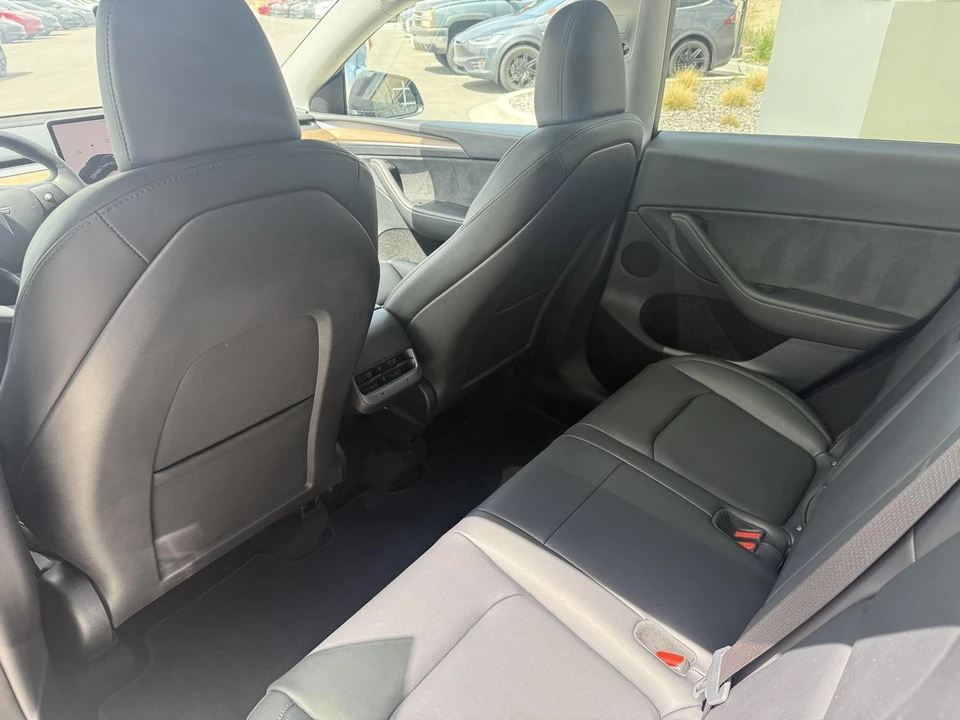 2024 Tesla Model Y - Image 13 of 25