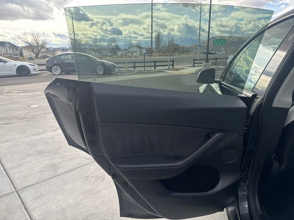 2024 Tesla Model Y - Image 14 of 21