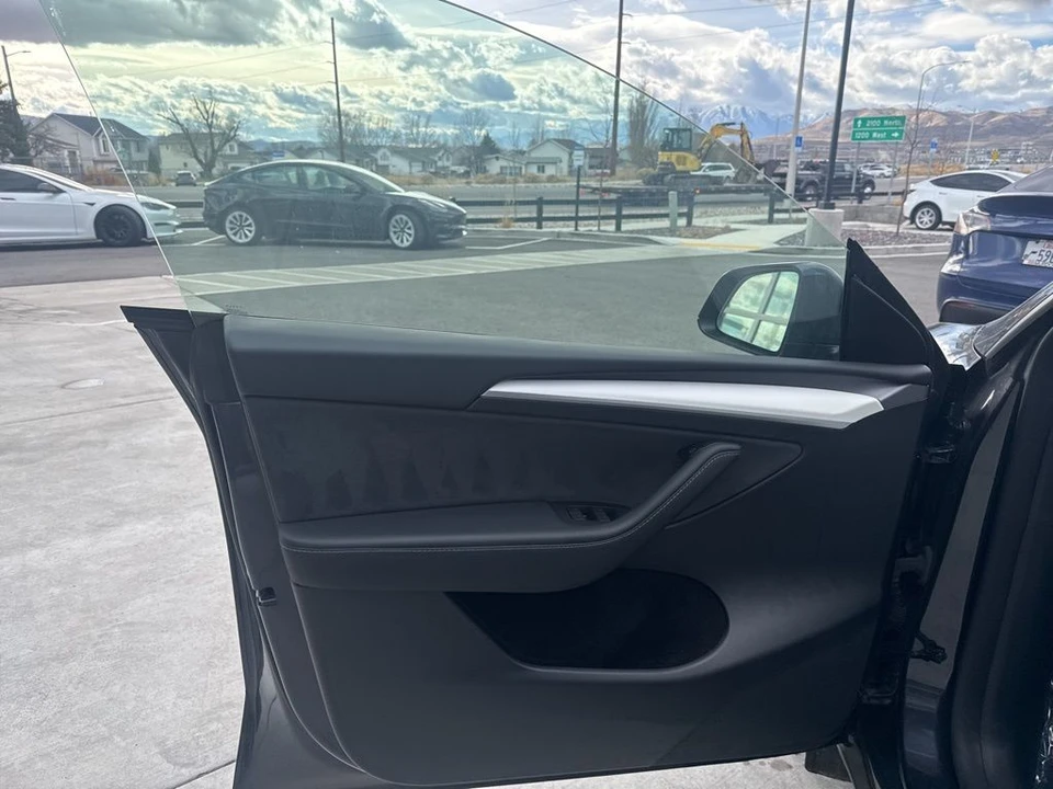 2024 Tesla Model Y - Image 11 of 21