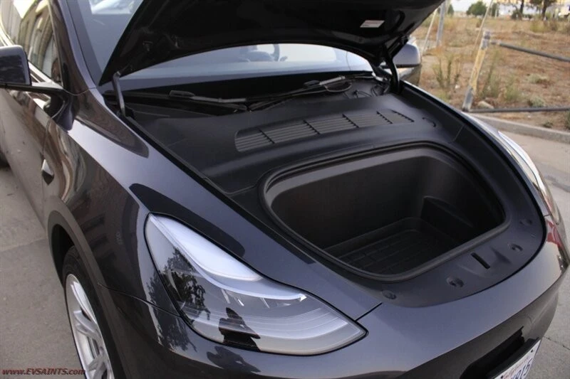2024 Tesla Model Y - Image 17 of 21