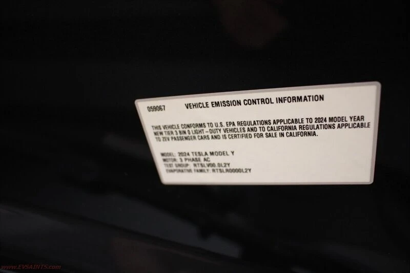 2024 Tesla Model Y - Image 21 of 21