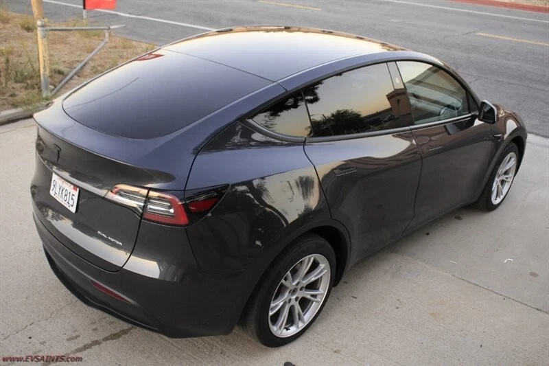 2024 Tesla Model Y - Image 7 of 21