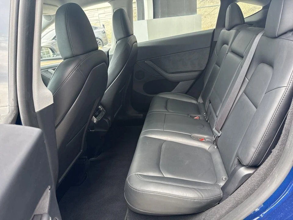 2024 Tesla Model Y - Image 16 of 21