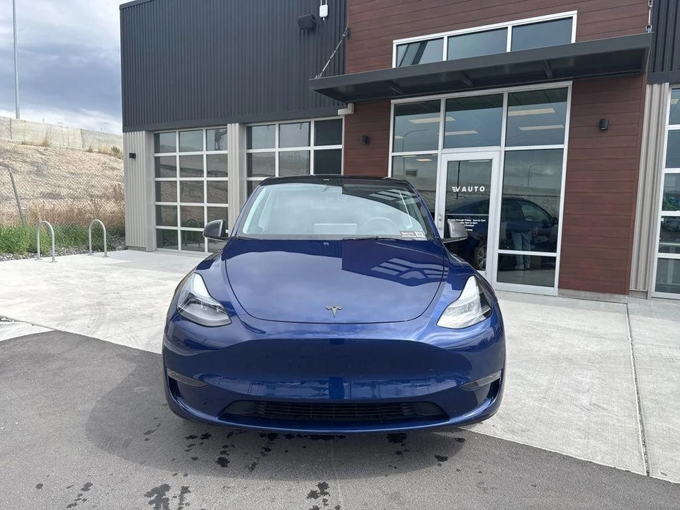 2024 Tesla Model Y - Image 3 of 27