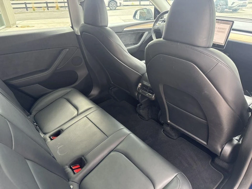 2024 Tesla Model Y - Image 19 of 21