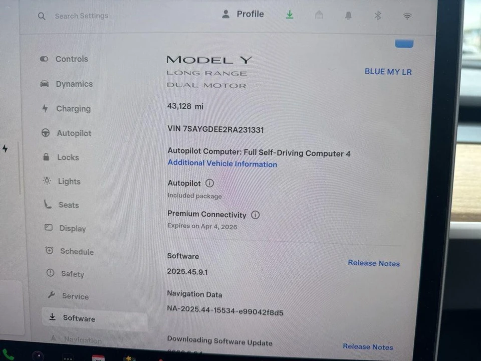 2024 Tesla Model Y - Image 25 of 27